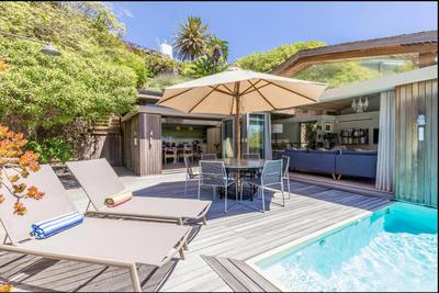 Bungalow  For Rent in Clifton, Cape Town