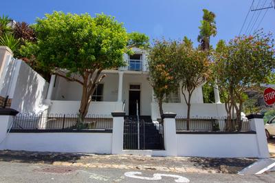 House For Sale in Simonstown, Cape Town