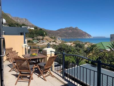 Apartment / Flat For Rent in Beach Estate, Hout Bay