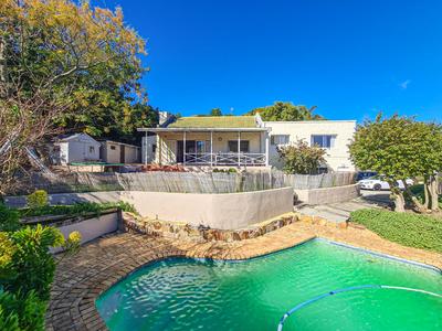 House For Sale in Penzance Estate, Hout Bay