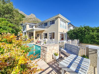 House For Sale in Penzance Estate, Hout Bay